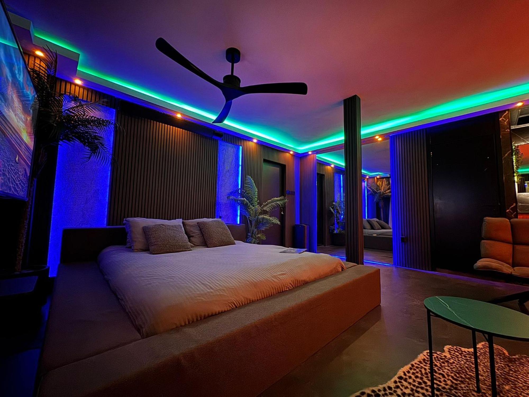 Spartementen By Pure-Zen รอตเตอร์ดัม ภายนอก รูปภาพ